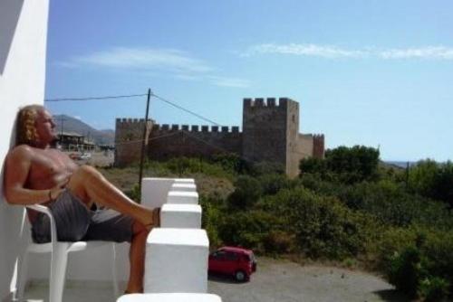 Artemis Rooms Frangokastello Exterior foto
